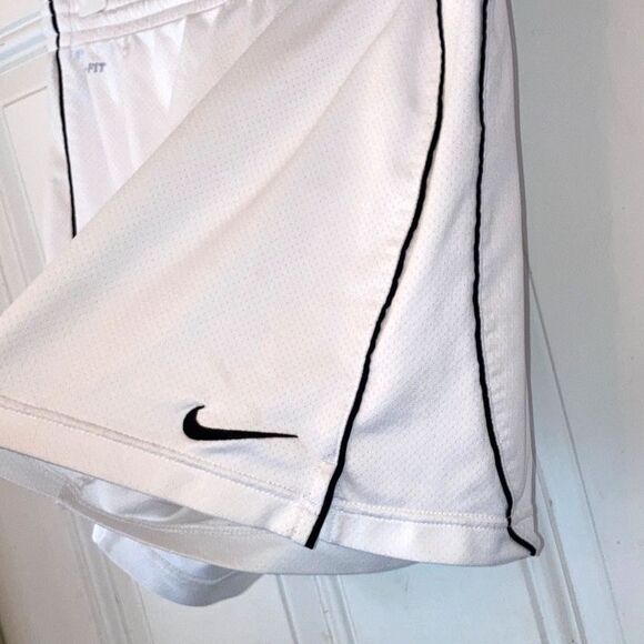 NIKE Dri-FIT Sport Workout White with Black Logo Shorts Womens Large - Picture 2 of 12